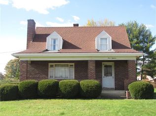 318 Ross St, Houston, PA 15342
