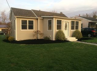 140 Oak St, Bridgewater, NJ 08807