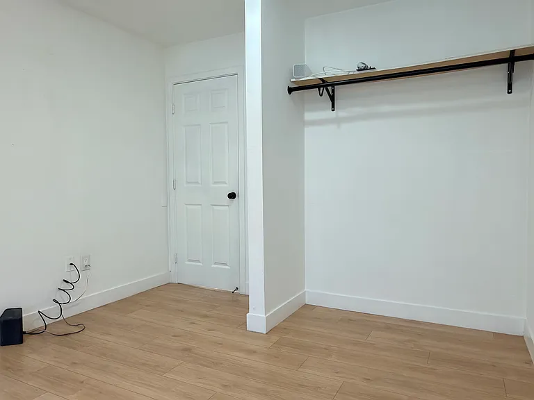 1246 Persimmon Ave — Photo 7