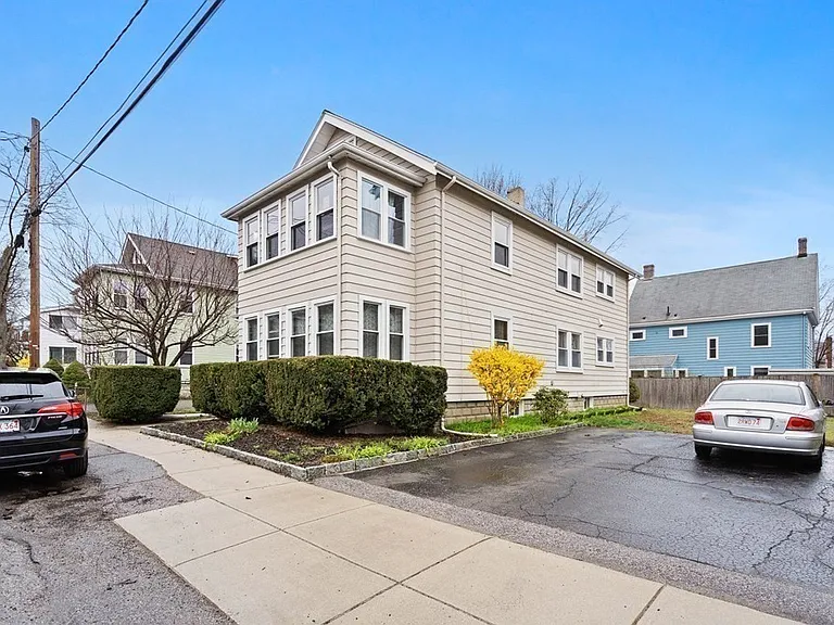 11 Worcester St #11 — Photo 1