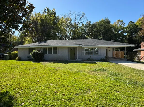 1056 Roslyn Dr, Montgomery, AL 36111