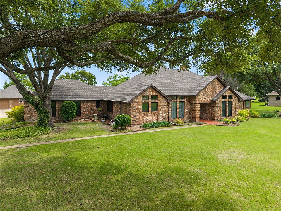 1st image of 10612 Live Oak Dr