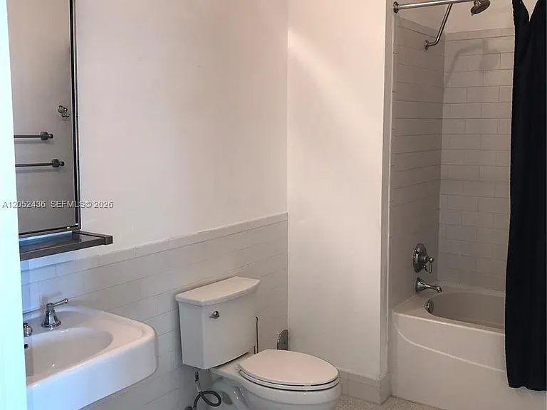 1749 NE Miami Ct #413 — Photo 7