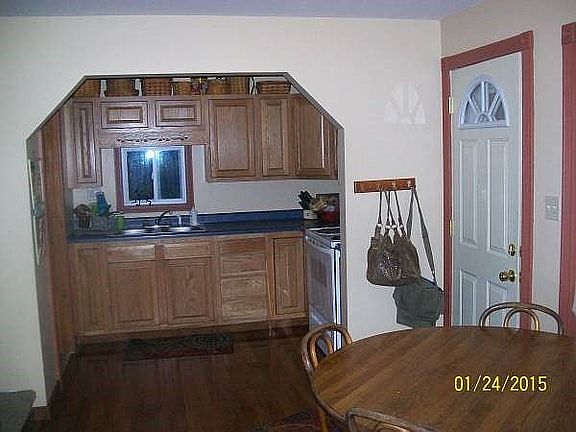 2nd image of 818 Pierce St