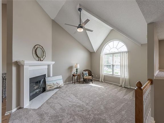 3rd image of 13780 Green Meadow Ct