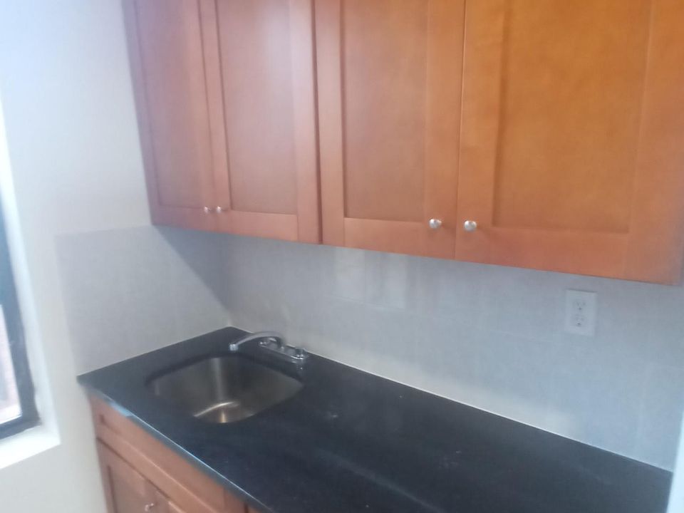 1st image of 36-23 168th St #6I