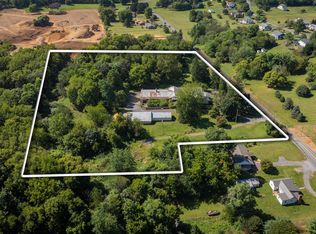 2148 Delmar Orchard Rd, Martinsburg, WV