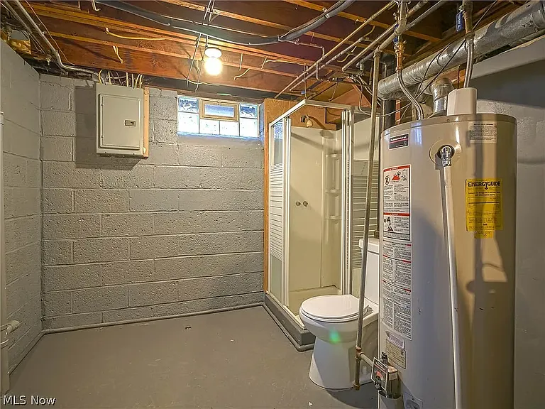 21151 Fuller Ave — Photo 25