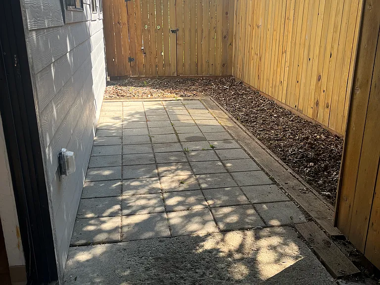 841 Kenneth St #841 — Photo 12