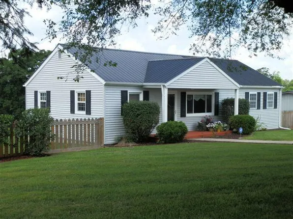 153 M Lawless Rd, Russell Springs, KY 42642