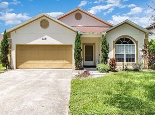 125 Knights Hollow Dr, Apopka, FL 32712