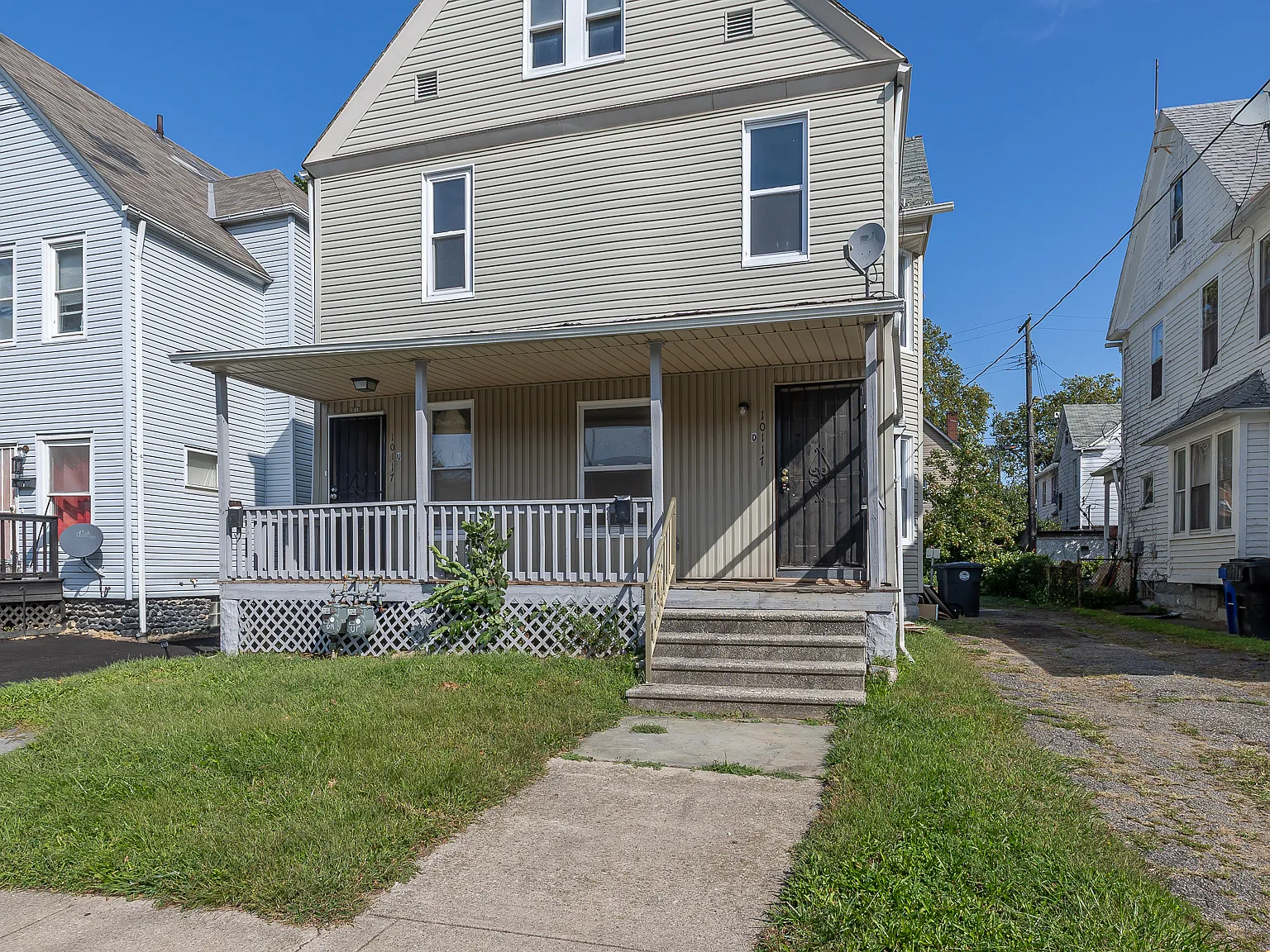 2 bed, 1100 sqft, $830 — Photo 1