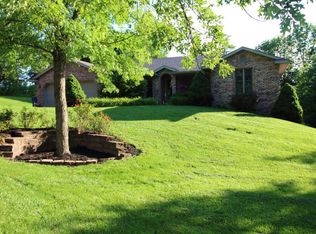 1916 Bald Hill Rd, Jefferson City, MO 65101