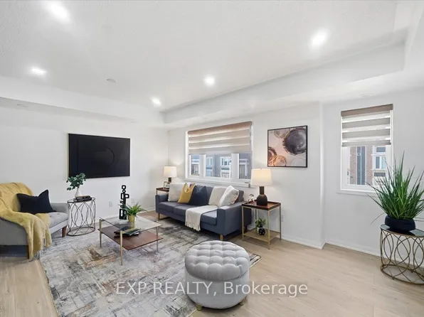 250 Sunny Meadow Blvd #197, Brampton, ON L6R 3Y6