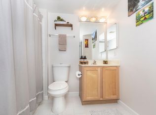 7923 Eastern Ave APT 704, Silver Spring, MD 20910