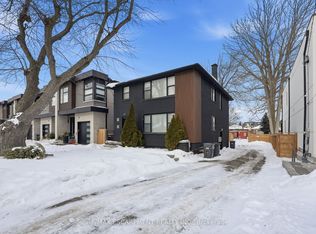 43 Broadview Ave, Mississauga, ON L5H2S8