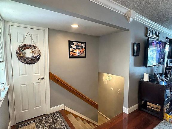 2nd image of 52 Northrup Dr #189