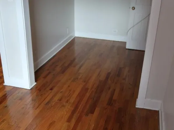 4915-19 W Belle Plaine Ave #4915-309, Chicago, IL 60641