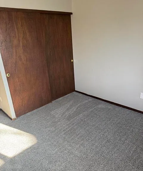 N115W17103 Armada Dr — Photo 9