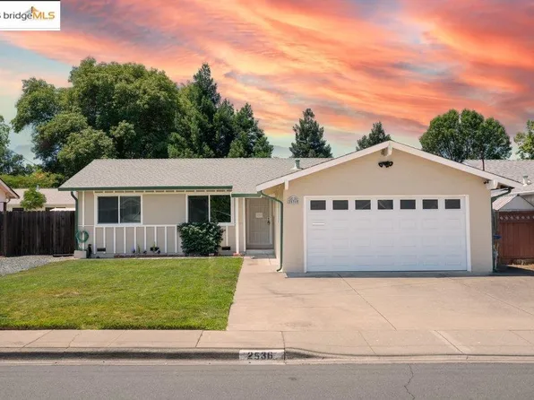2536 Prestwick Ave, Concord, CA 94519