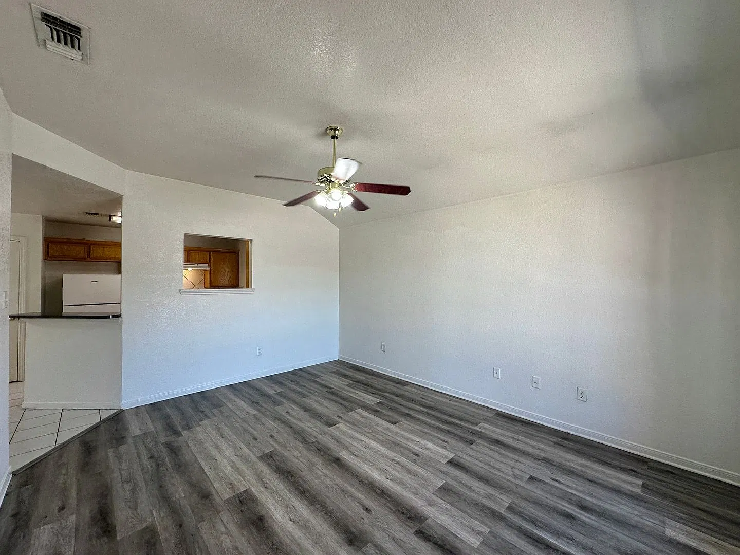3105 Dannen Court — Photo 3