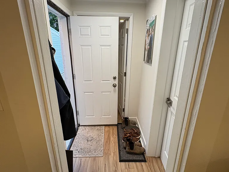 418 Ford St — Photo 5