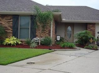 2580 Jarrot Dr, Marrero, LA 70072