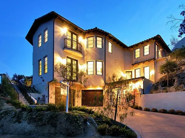 6347 W Rodgerton Dr, Los Angeles, CA 90068