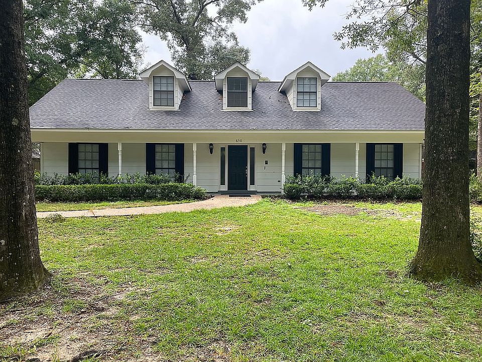 1st image of 650 Vaughn Dr N
