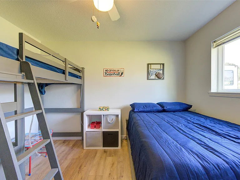 16523 Rawhide Trl — Photo 13
