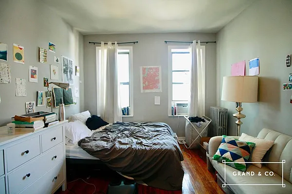 Rented by Grand & Co. | media 4