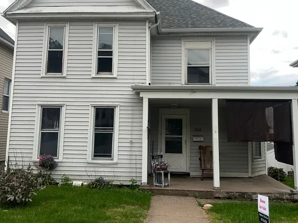 903 E 6th St, Davenport, IA 52803