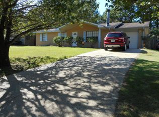 4813 Fordham Dr, Gautier, MS 39553