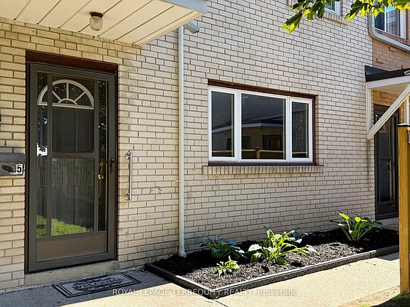 5th image of 137 Furnace St E #5