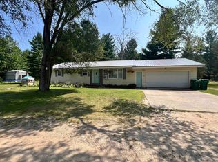 154 Oak Grove Rd, Harrison, MI 48625