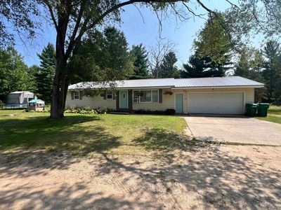 154 Oak Grove Rd, Harrison, MI, 48625