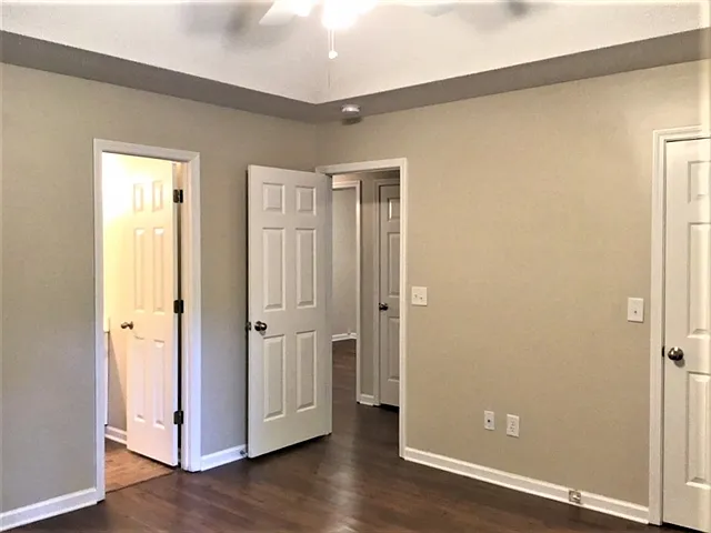 113 Trickle Dr — Photo 7