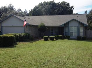 401 Evans Rd, Niceville, FL 32578