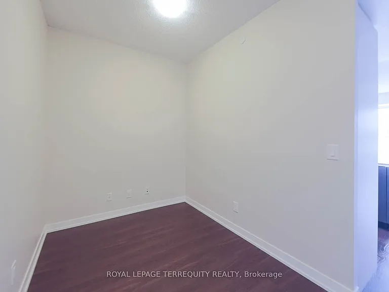 1830 Bloor St W #508 — Photo 3