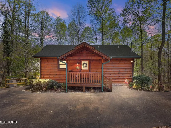 3123 Happy Hollow Rd, Sevierville, TN 37862