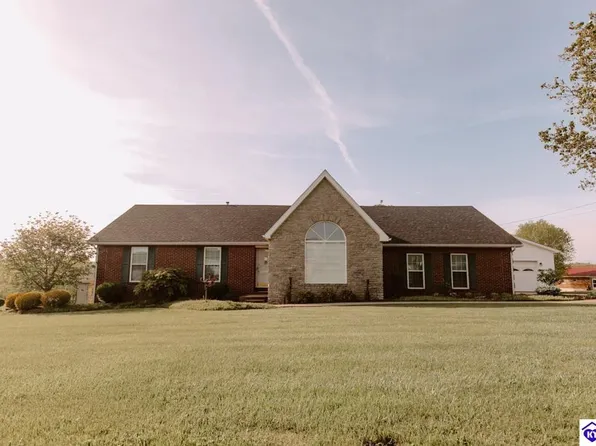 100 Steeplechase Dr, Campbellsville, KY 42718