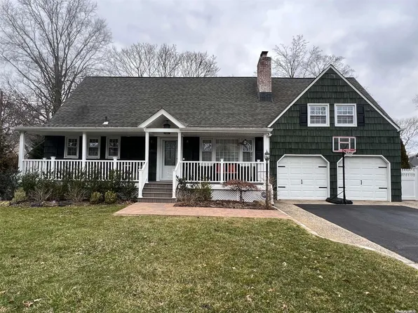 3131 Birch Place, Wantagh, NY 11793