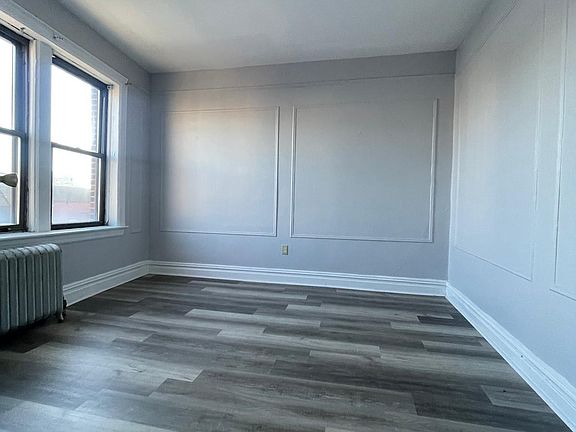 5th image of 319 Summit Ave APT 18
