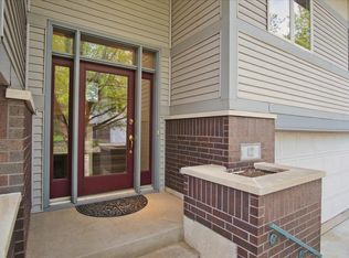 12 Deer Point Trl, Madison, WI 53719