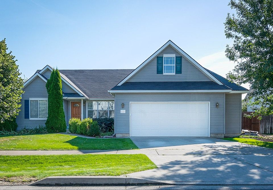 8081 N Ainsworth Dr, Hayden