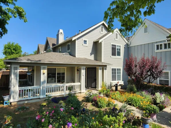 218 Pajaro Cir, Freedom, CA 95019