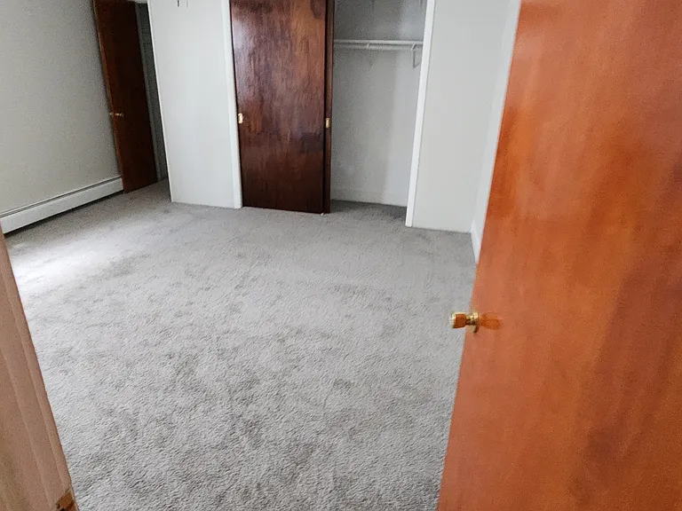 370 Winola Ave #1 — Photo 12