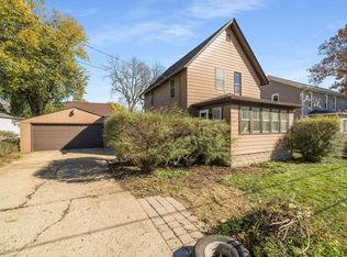 145 Gladys Ct, Belvidere, IL 61008