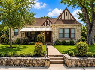 2045 W Magnolia Ave, San Antonio, TX 78201