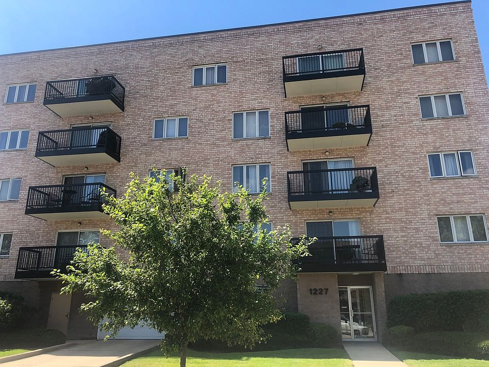 1st image of 1227 Brown St APT 303